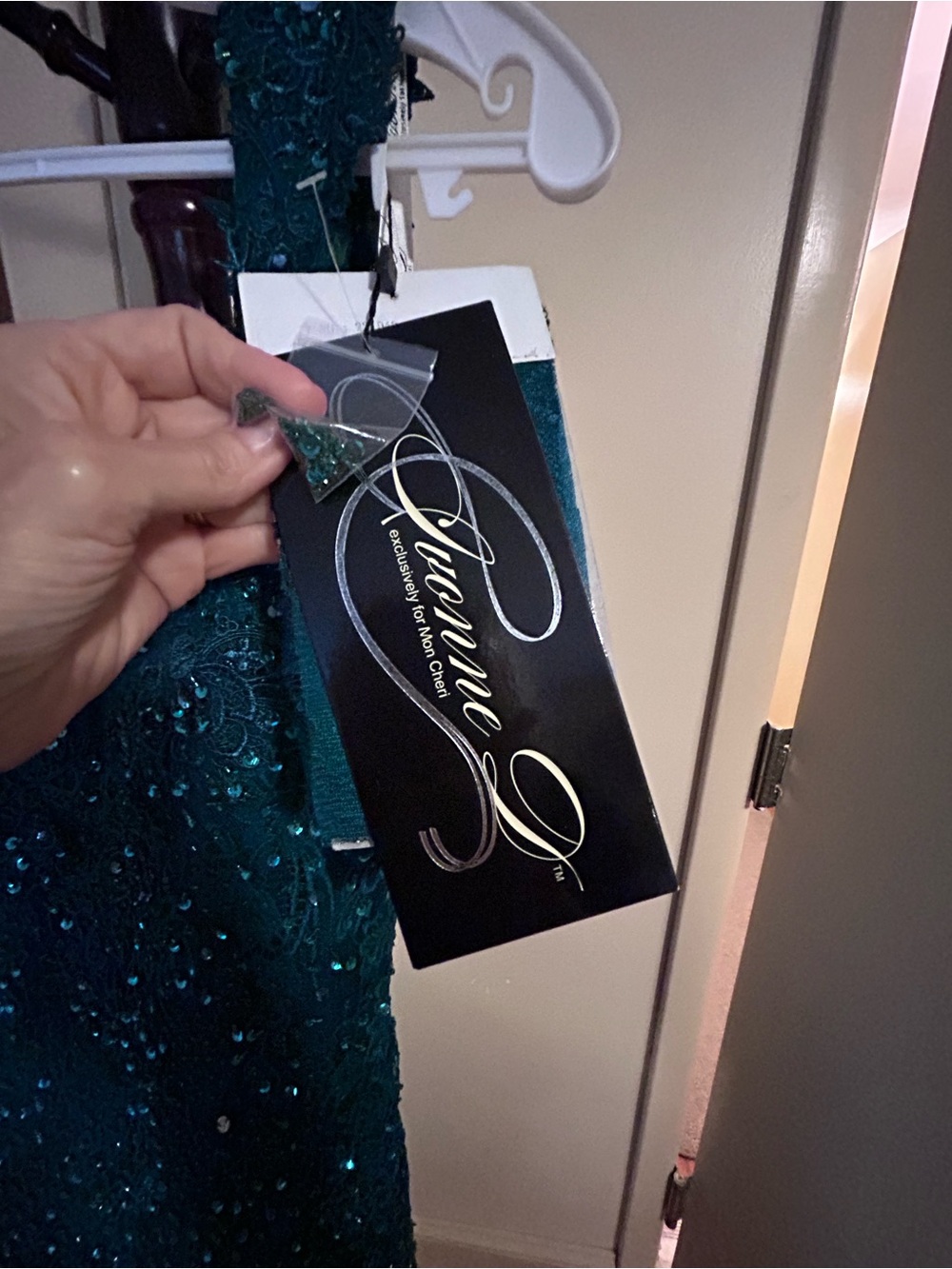 NEW IVONNE D sweetheart trumpet evening dress in emerald Style #ID43 - Picture 5 of 11